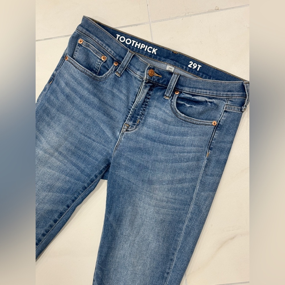 J. CREW Women’s 29T TOOTHPICK horsewash denim Jeans 8” Rise **DISCONTINUED **